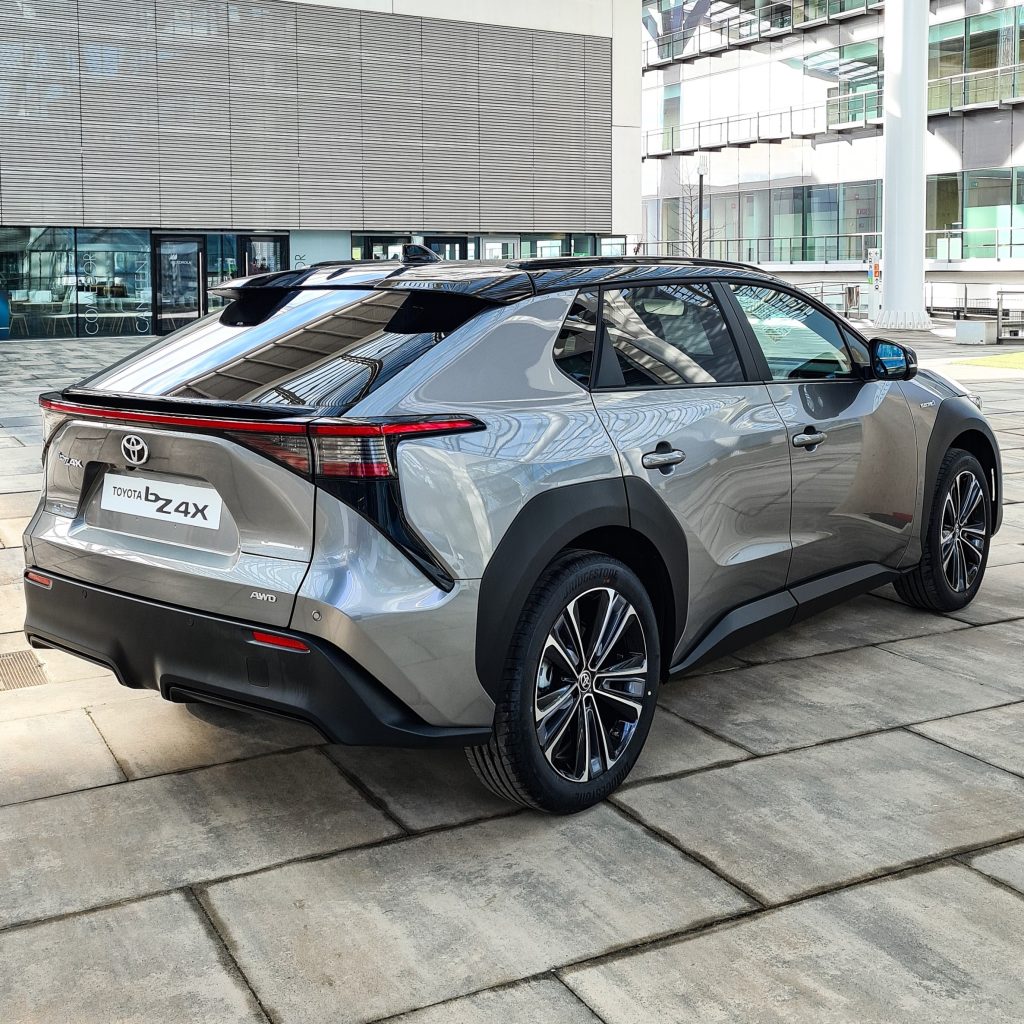 20230307_101703-Toyota-BZ4X-2-copia - TOYOTA OURENSE Primer Coche Eléctrico